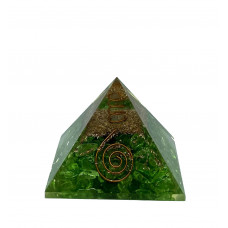 Green Aventurine Orgone Reiki Pyramid -2 Inch