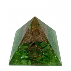 Green Aventurine Orgone Reiki Pyramid -3 Inch
